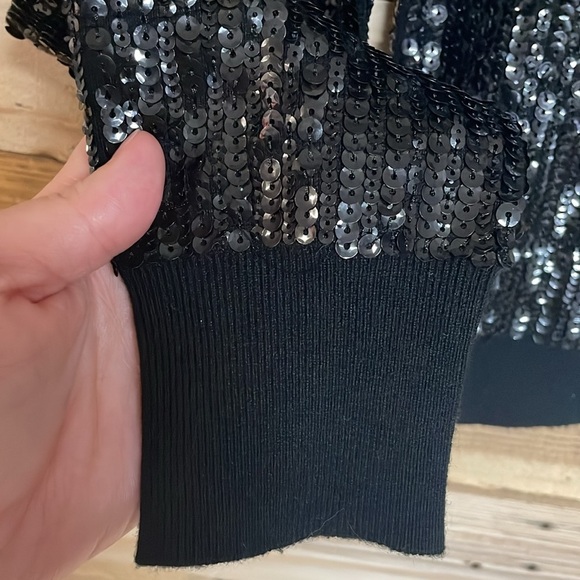 J. Crew size XS Black Sequin Crewneck Stretchy Button-Down Cardigan - Picture 4 of 8